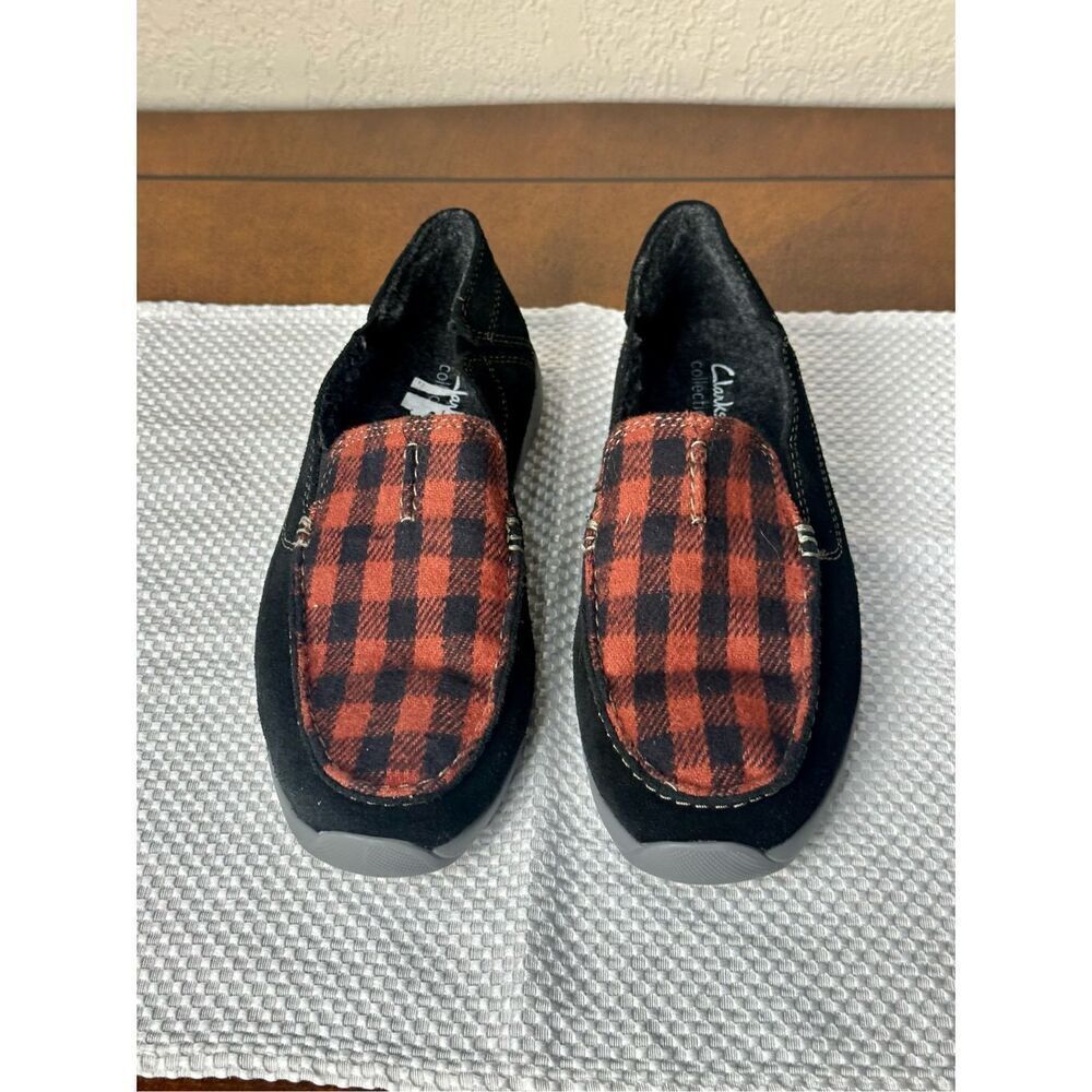 Clarks NEW size 7W men’s slippers/ women’s 8.5 W house shoes